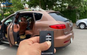 Chìa khóa xe Luxgen U7, M7 thông minh