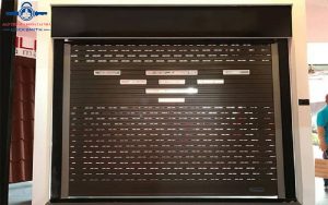 Cách lắp đặt cửa cuốn khe thoáng dễ nhất