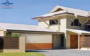 Chống phá khóa cửa cuốn