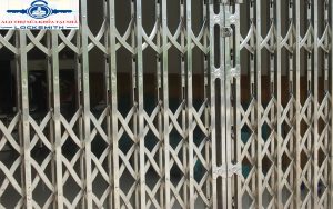 Sửa cửa xếp tại hà nội