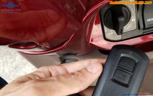 Làm chìa khóa xe Lead khi mất hết chìa