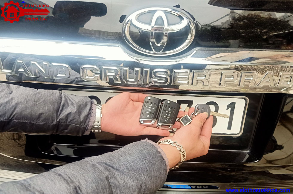  Dịch vụ làm chìa khóa xe Toyota Fortuner chất lượng an toàn tận nơi giá tốt