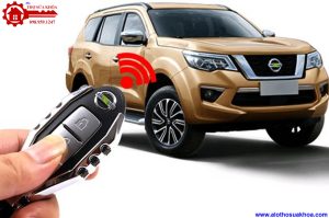 Làm chìa khóa xe Nissan Terra,Navara remote chính hãng giá rẻ nhất