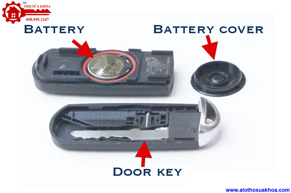 Hướng dẫn cách thay pin chìa khóa ôtô Nissan . Giao pin tận nơi