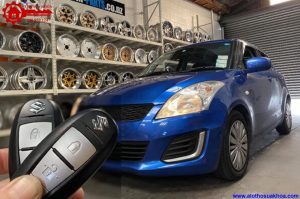 Làm chìa khóa xe ôtô Suzuki tận nơi miễn phí lắp đặt tới sau 15′