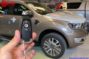 Cài đặt sửa làm chìa khóa xe Ford Everest tận nơi sau 15′ giảm 50% phí lắp đặt
