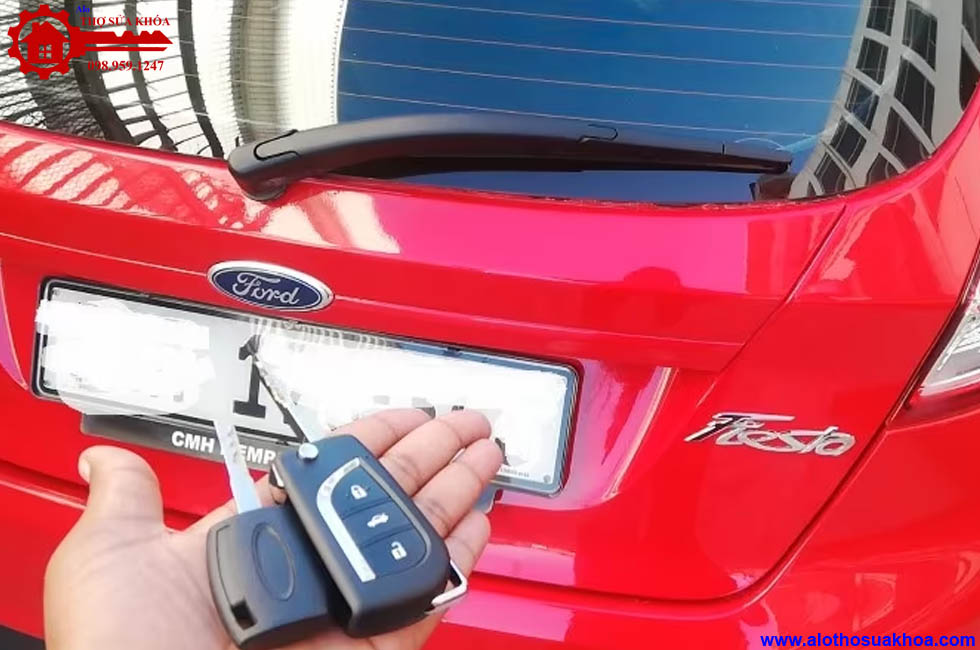 Sửa khóa xe Ford Fiesta - Làm chìa khóa xe Ford Fiesta tận nơi 