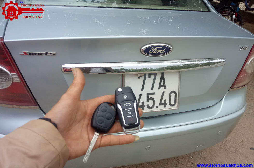 Sửa khóa xe Ford Fiesta - Làm chìa khóa xe Ford Fiesta tận nơi 